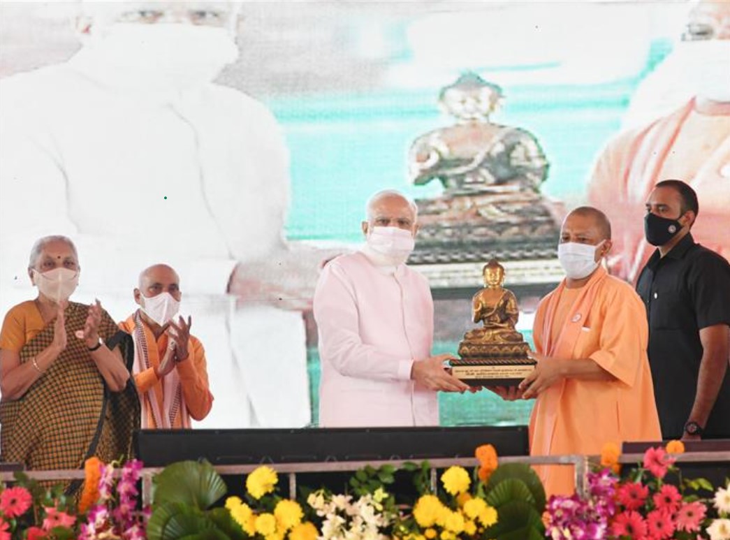 भगवान बुद्ध भारत के संविधान के प्रेरणास्रोत हैं: प्रधानमंत्री नरेंद्र मोदी