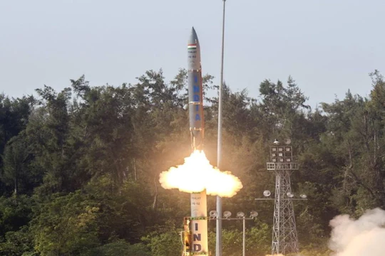 भारत ने ओडिशा तट से ‘प्रलय’ मिसाइल का सफल परीक्षण किया