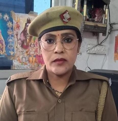 उत्तराखंड: मोबाइल चोरों को पीछा करते हुए पुल से कूदी महिला होमगार्ड