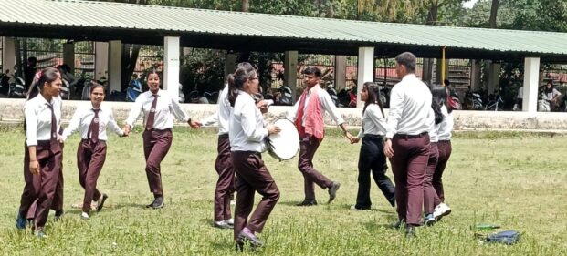 श्री गुरु राम राय महाविद्यालय में एन्टी ड्रग सेल द्वारा नुक्कड़ नाटक का आयोजन किया गया