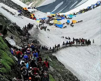 62 दिवसीय अमरनाथ यात्रा शनिवार से हुई शुरू, तीर्थयात्रियों का पहला जत्था हुआ रवाना