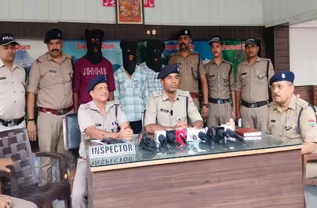 ऊधम सिंह नगर में पुलिस की बड़ी कार्रवाई, लाखों की चरस और स्मैक के साथ तीन तस्कर गिरफ्तार