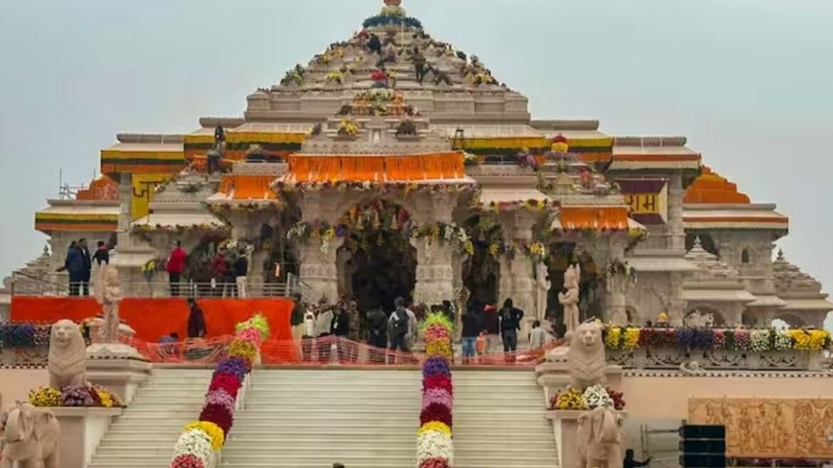 पहली ही बारिश में राम मंदिर की छत से टपकने लगा पानी, मुख्य पुजारी ने किया बड़ा खुलासा