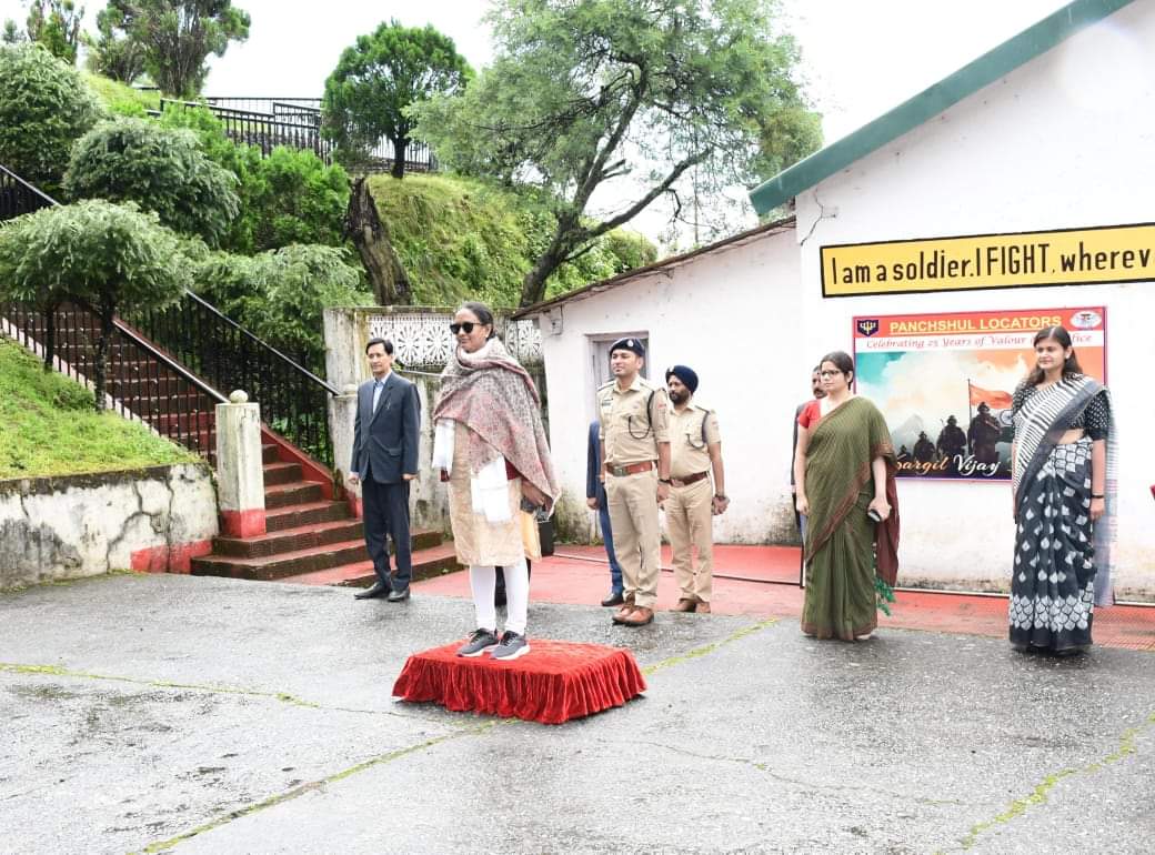 मुख्य सचिव राधा रतूड़ी का नैनीताल दौरा, विकास कार्यों की समीक्षा और महिला सशक्तिकरण पर विशेष ध्यान