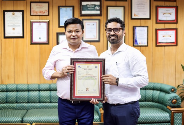 ग्राफिक एरा को एक और खोज पर मिला पेटेंट, कम्युनिकेशन को बेहतर करेगा ’माइक्रोस्ट्रिप’