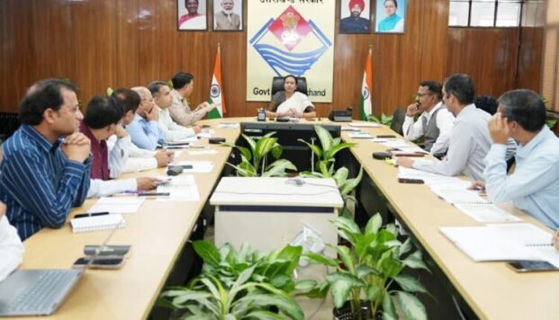 मुख्य सचिव राधा रतूड़ी की अध्यक्षता में टिहरी झील प्रोजेक्ट पर एचपीसी बैठक, विकास योजनाओं को मिली हरी झंडी