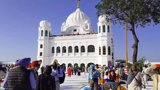 पाकिस्तान से जुड़ते तारों के चलते सतर्क सरकार, देहरादून से पाक गुरुद्वारा यात्रा हुई रद्द