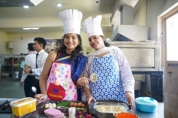 प्रतियोगिता: ग्राफिक एरा में स्वादिष्ट व हेल्दी व्यंजन बना छाया मॉम्स मैजिक