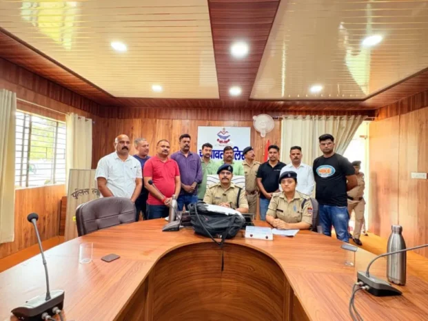 उत्तराखंड में अब तक की सबसे बड़ी  कार्यवाही: 22 वर्षीय ईशा 10 करोड़ की ड्रग्स के साथ गिरफ्तार
