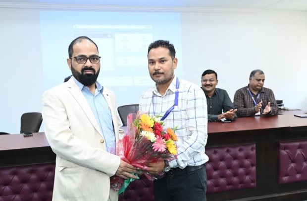 ग्राफिक एरा में पावर ट्रांसमिशन कॉर्पोरेशन कर्मियों को एआई की ट्रेनिंग