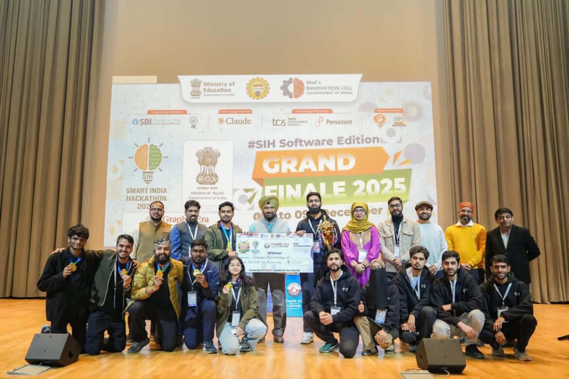 ग्राफिक एरा में स्मार्ट इंडिया हैकाथाॅन आयुरसूत्र में पंच प्लस अव्वल