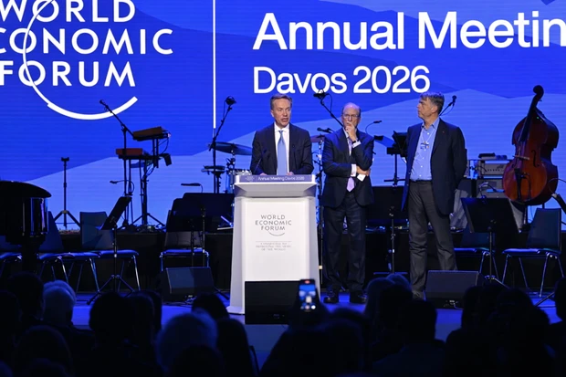 WEF 2026: भारत के नवीकरणीय ऊर्जा संक्रमण को मिला वैश्विक समर्थन, मंत्री प्रह्लाद जोशी बोले— भारत बना स्वच्छ ऊर्जा निवेश का प्रमुख केंद्र