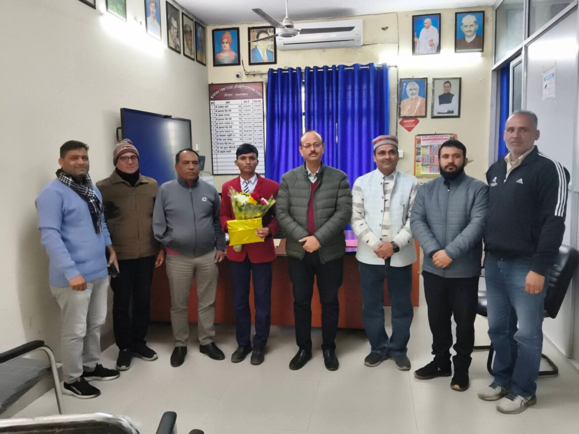 जवाहर नवोदय विद्यालय हरिद्वार के सन्नी कुमार का राष्ट्रीय पेन्टिग प्रतियोगिता में चयन, गणतंत्र दिवस पर मिलेगा ₹10 हजार का पुरस्कार