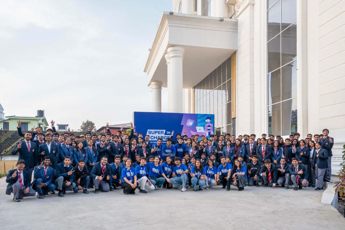 छात्रों ने सीखे ऐप बनाने, ग्राफिक एरा में एप्पल के सहयोग से ‘सुपरचार्ज’-26 का आयोजन