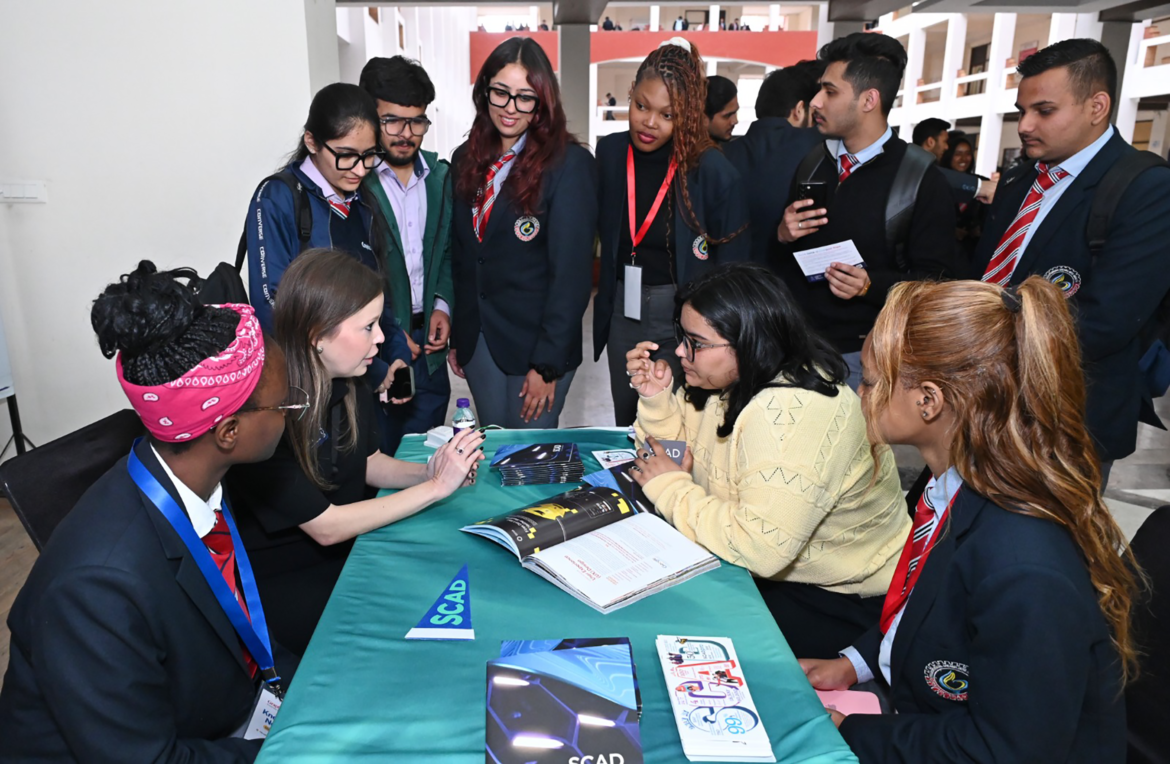 ग्राफिक एरा पहुंची यूके और अमेरिका की यूनिवर्सिटीज