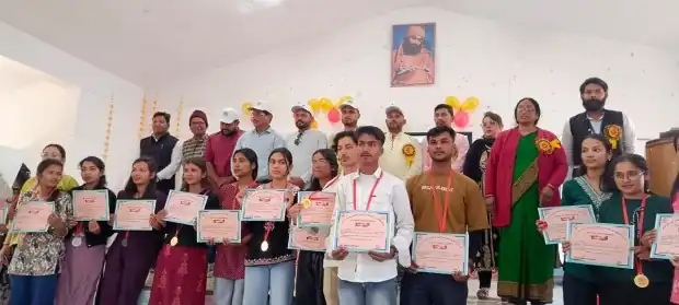 नारायण नगर महाविद्यालय में छात्रवृत्ति योजना: 35 मेधावी छात्र-छात्राएं सम्मानित