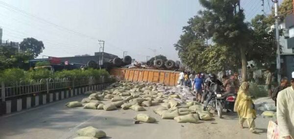 मोहब्बेवाला में लगातार सड़क हादसों पर दून पुलिस सख्त, NHAI को भेजा नोटिस, 3 दिन में मांगा जवाब