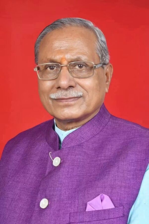 ढाल सिंह बिसेन बने उत्तराखंड के नए राज्यपाल, सीएम धामी ने दी बधाई