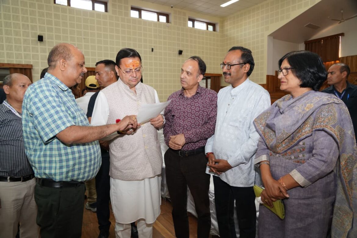 ग्रुटा प्रतिनिधिमंडल ने की CM धामी से मुलाकात, शिक्षकों की समस्याओं के समाधान का मिला आश्वासन