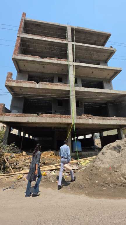 देहरादून में MDDA की बड़ी कार्रवाई, सुभाष नगर में नियम विरुद्ध निर्माण सील