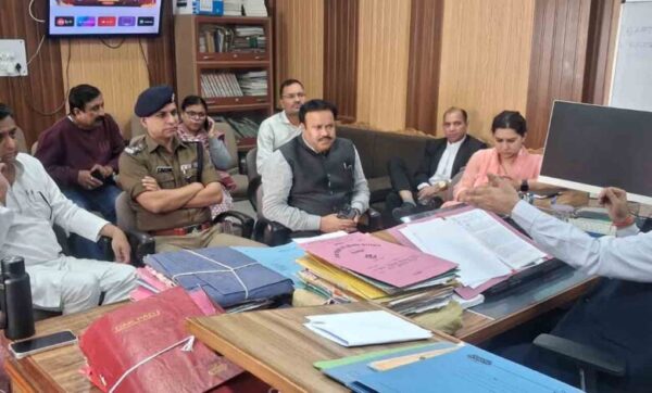 देहरादून: पलटन बाजार में सुबह 11 से शाम 7 बजे तक वाहनों की नो एंट्री, अतिक्रमण पर भी होगी कार्रवाई