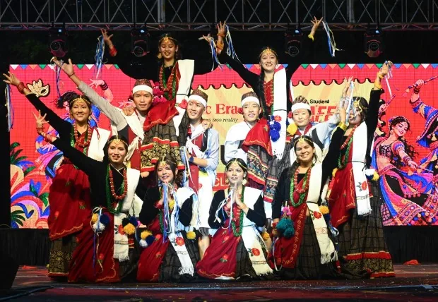 ग्राफिक एरा में स्टूडेंट ग्राफेस्ट-2026 का आगाज, गीत-संगीत और डांस से सजी पहली शाम