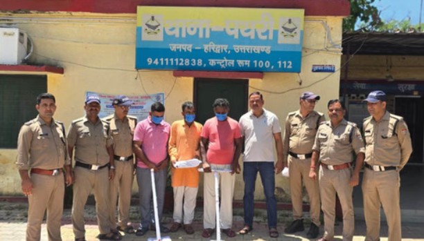 दो साधुओं की हत्या का खुलासा, मंदिर की गद्दी पर कब्जे की साजिश में किया गया डबल मर्डर