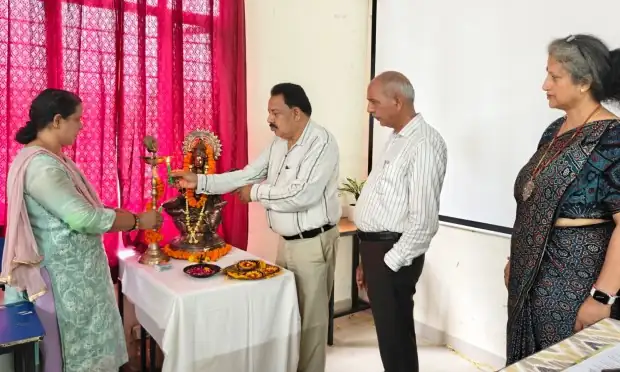 पी जी कॉलेज मालदेवता में आईक्यूएसी ओरिएंटेशन एवं फैकल्टी डेवलपमेंट कार्यक्रम सम्पन्न