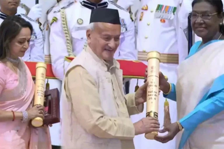 पद्म भूषण से सम्मानित हुए भगत सिंह कोश्यारी, शिक्षा और जनसेवा में योगदान के लिए मिला देश का बड़ा सम्मान